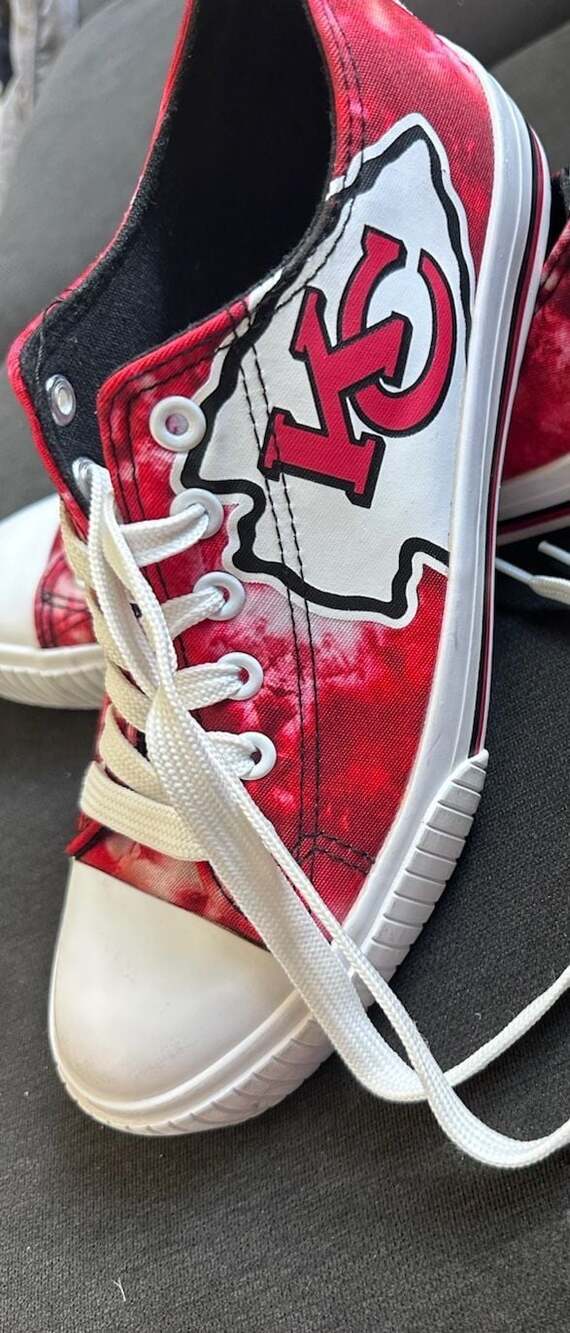Sz 8 Kansas City Chiefs Women's FOCO Tie-Dye Canvas Low-Top Sneakers